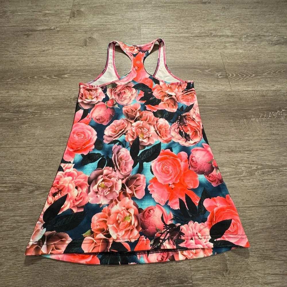 Lululemon Tank Top Women 8 Pink Luon Secret Garden Floral Racerback Yoga Running
